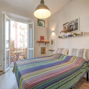 Bessy House, Near Fondazione Prada , Milan Italie