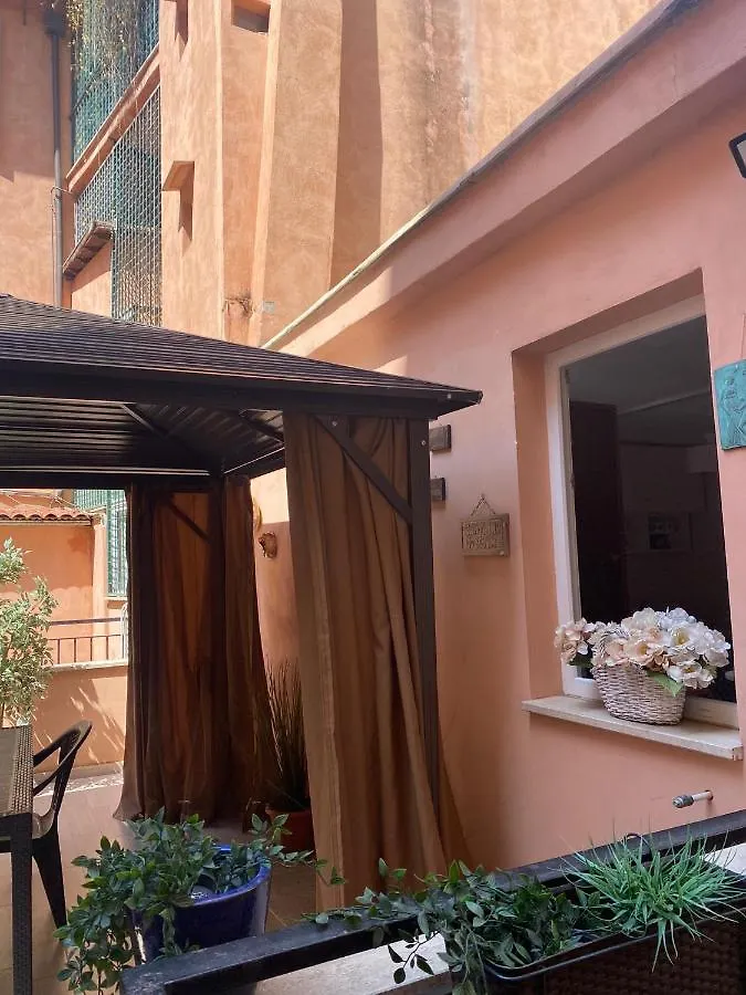Condotti Apartment Rome